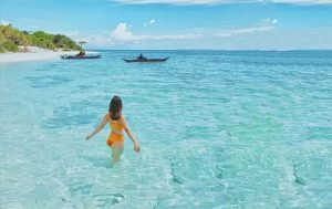 bonbon-beach-romblon-island