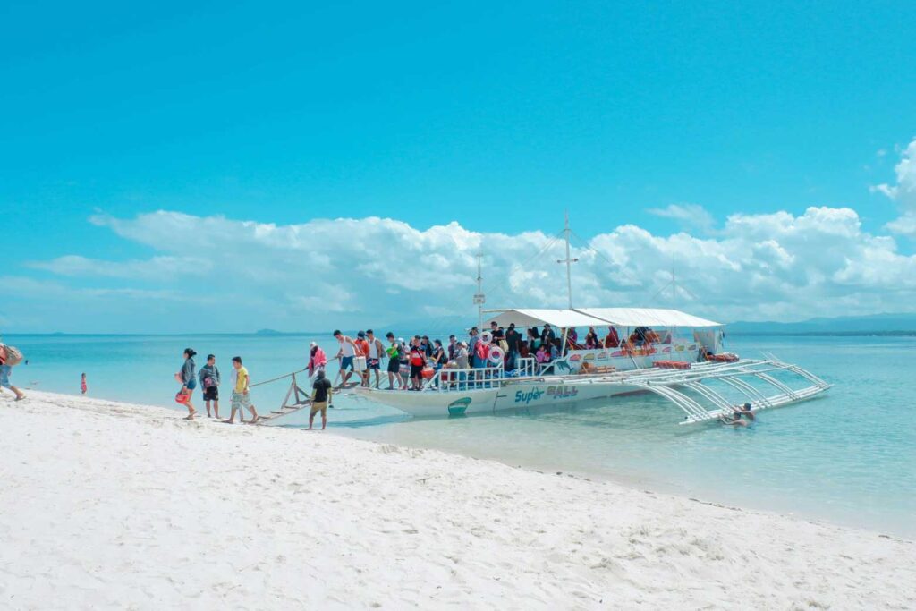 Tourist-Overcharged-in-Lapu-Lapu-Island-Tour-Scam
